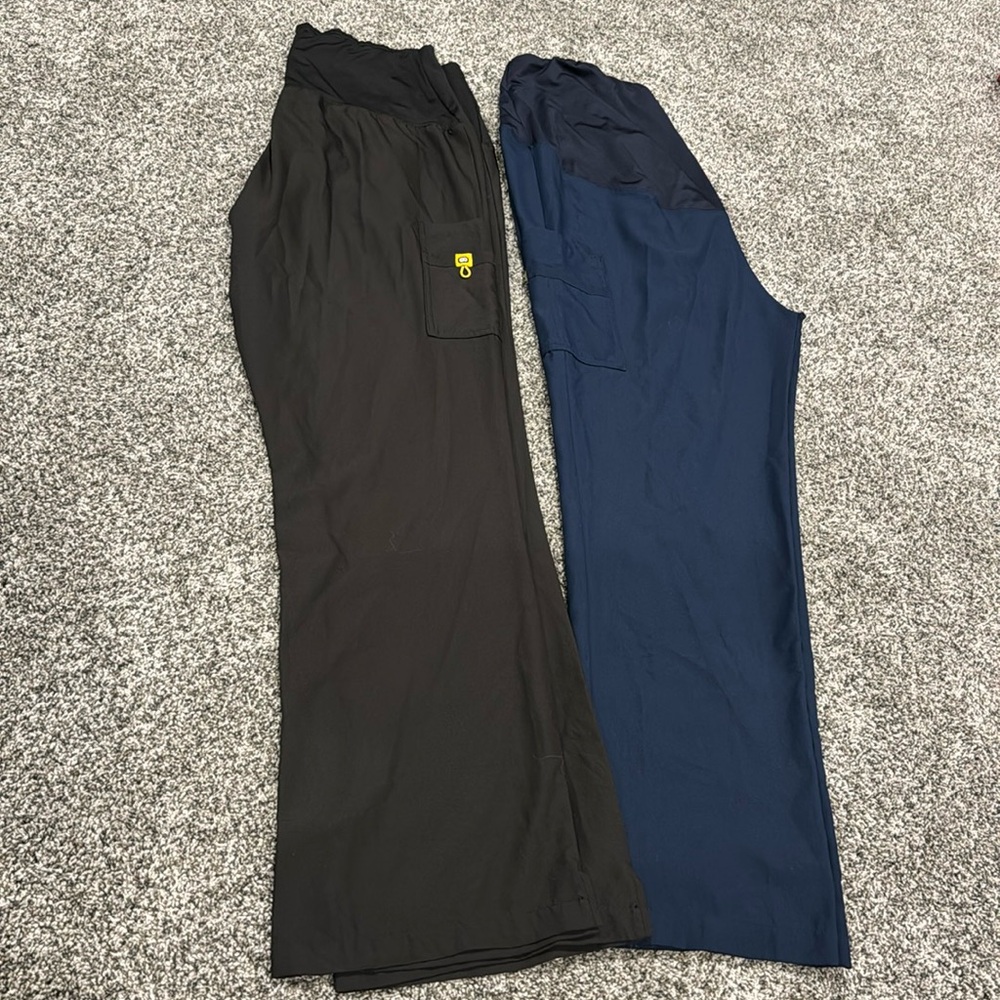 2 pairs maternity size large spread good chair scrub pants